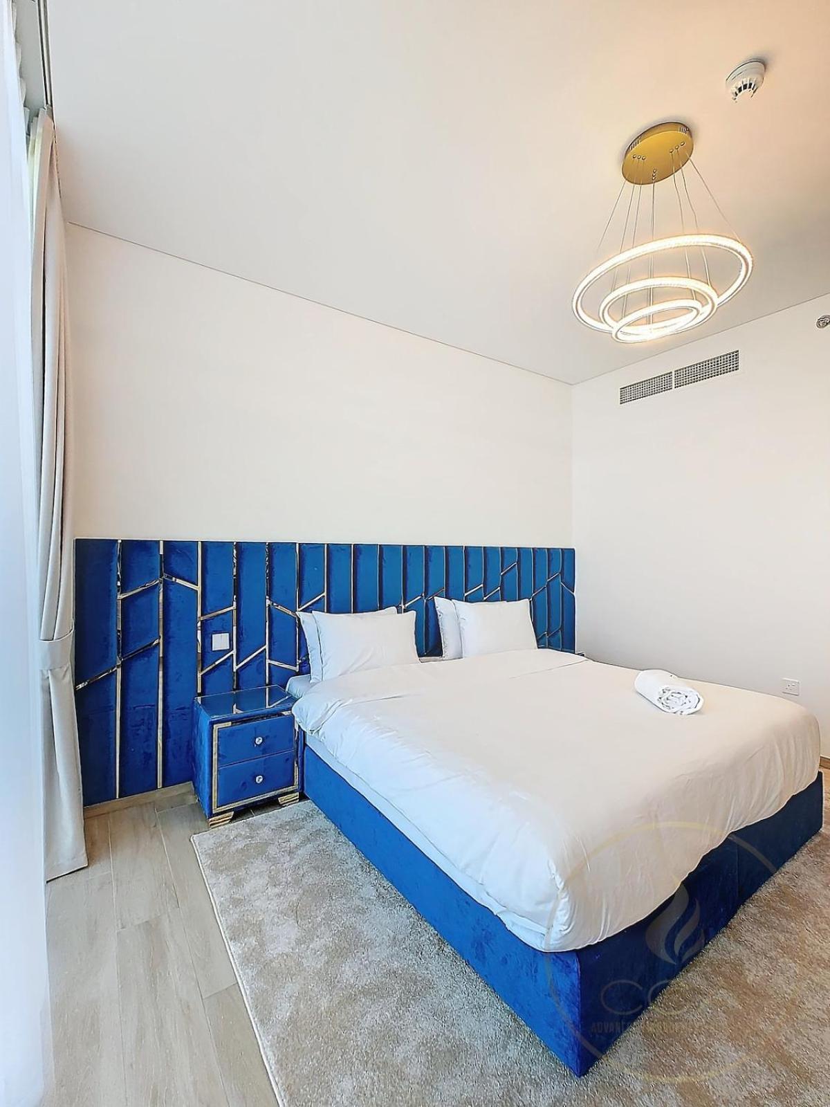 Palace Residences Creek View Apartment Dubai
