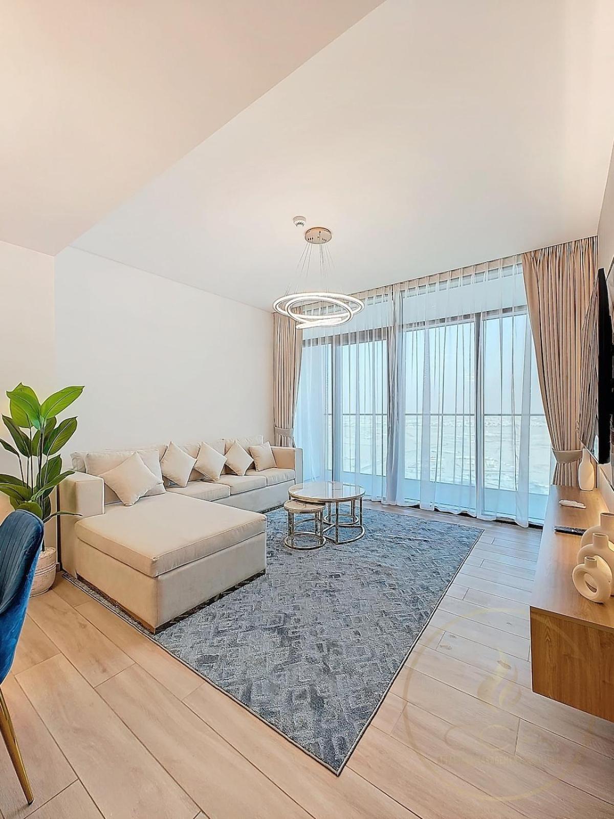 Palace Residences Creek View Apartment